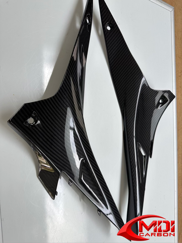 Aprilia Carbon Fiber RSV4 RSV Tuono Tank Side Panels 2009 2010 2011 2012 2013 2017